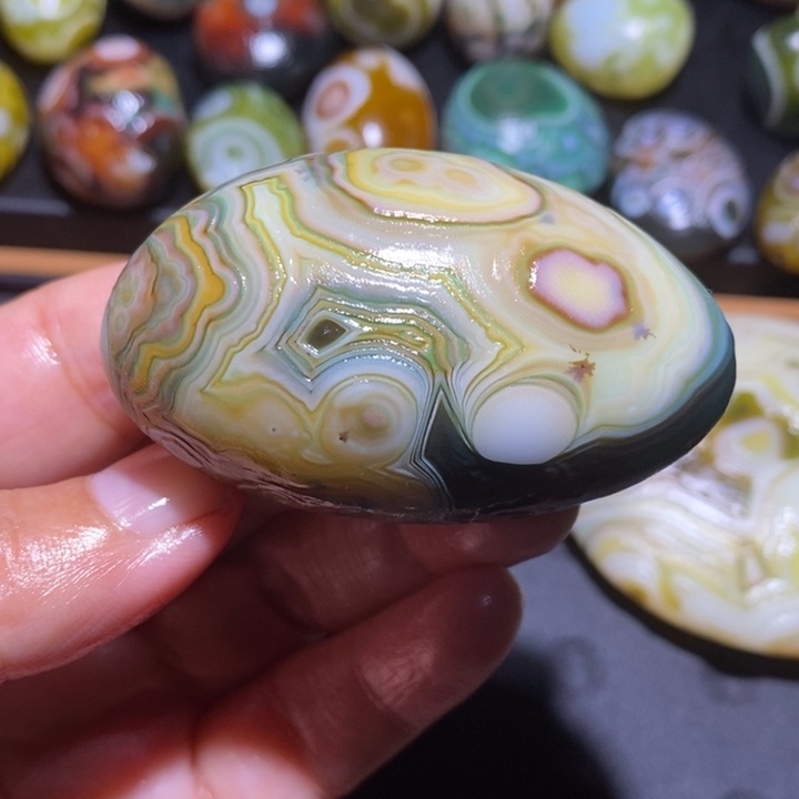未镶嵌玛瑙/玉髓珠宝半成品99
