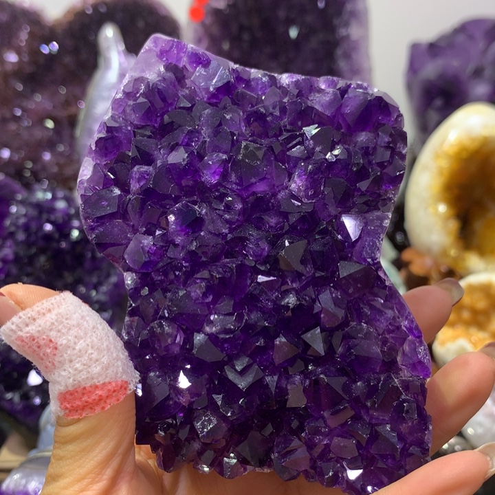 水晶未镶嵌大型摆件（非配饰）