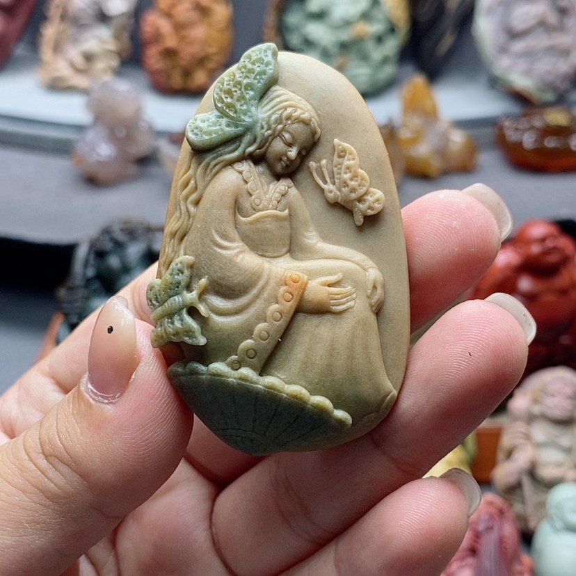 【闪购商品】未镶嵌年终特价活动定制石英质玉