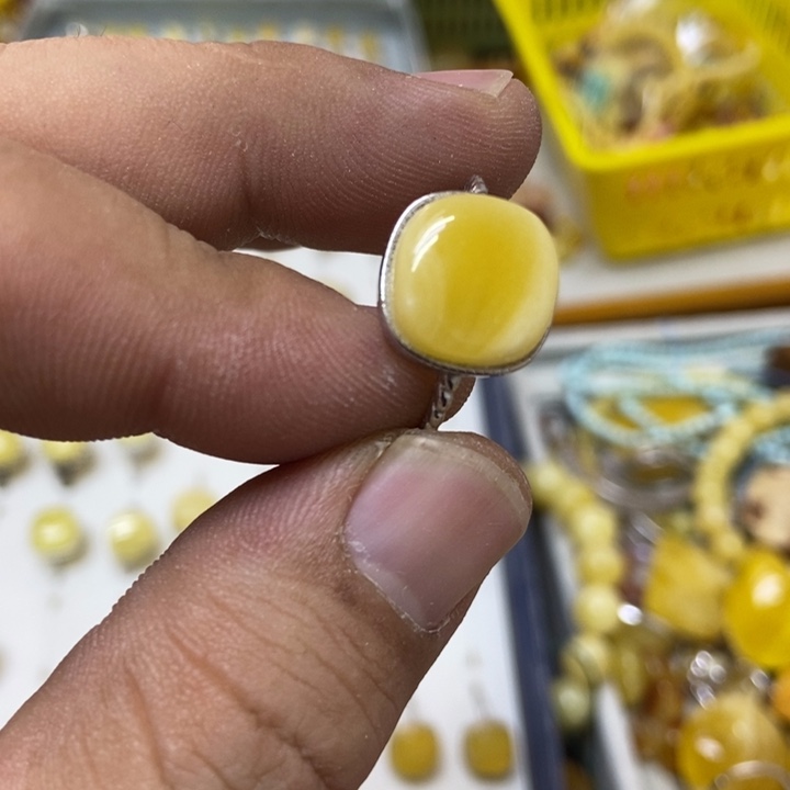 蜜蜡银S925镶嵌裸石戒指