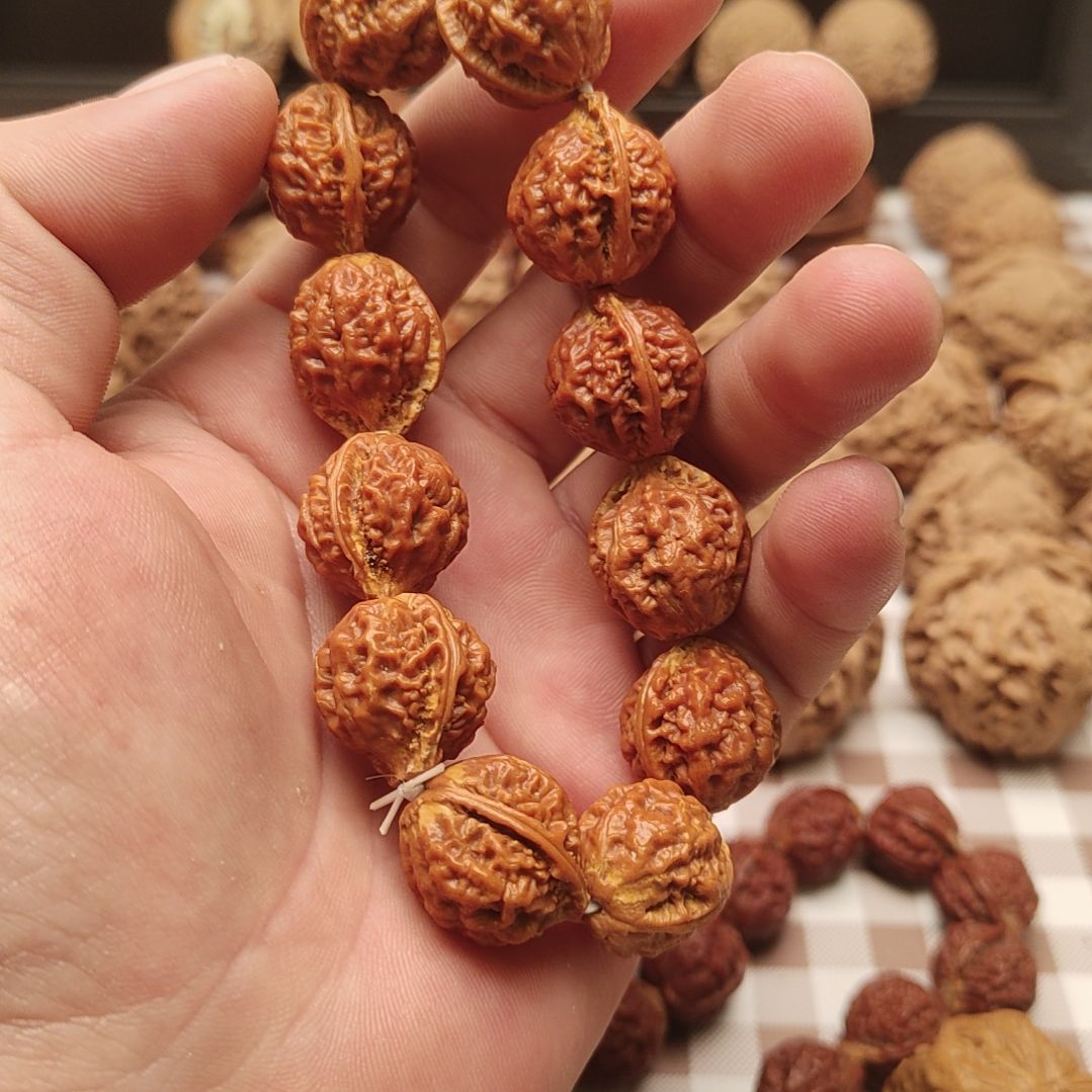 大叶紫檀（黑酸枝木类）黄金甲秋子手串