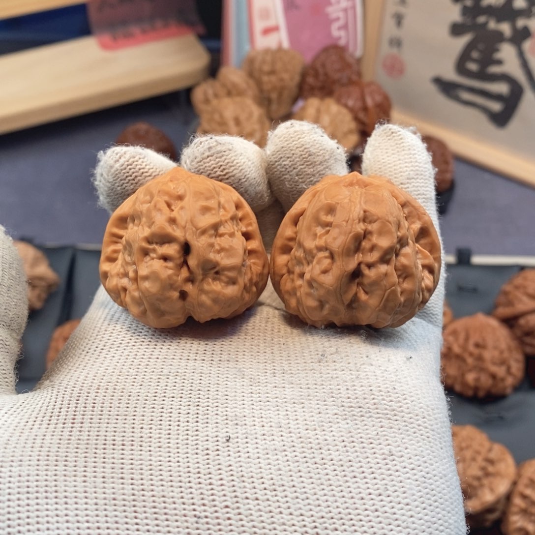 文玩核桃把件39尺怀柔蛤蟆头H394