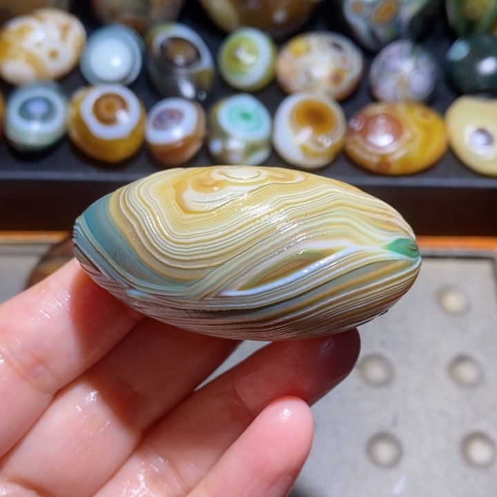 未镶嵌玛瑙/玉髓珠宝半成品16