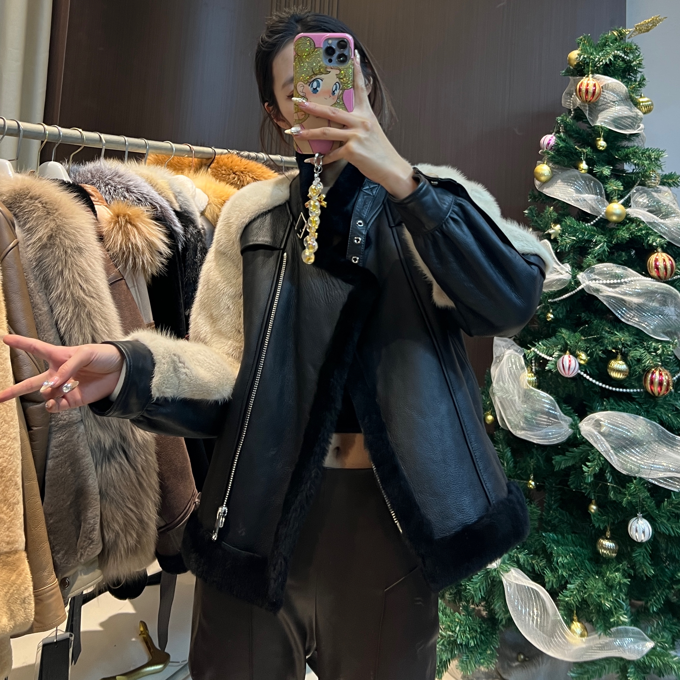 实体清货！皮毛一体外套77897FE