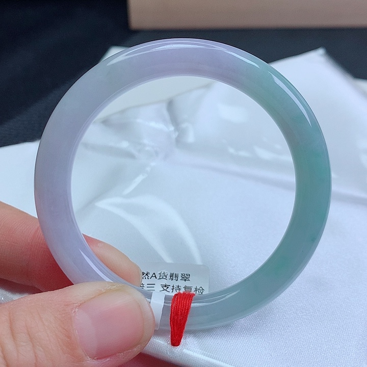 翡翠手镯未镶嵌51圈口
