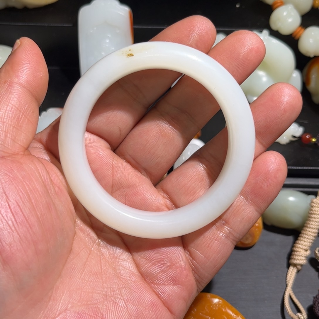 和田玉挂件未镶嵌灰*