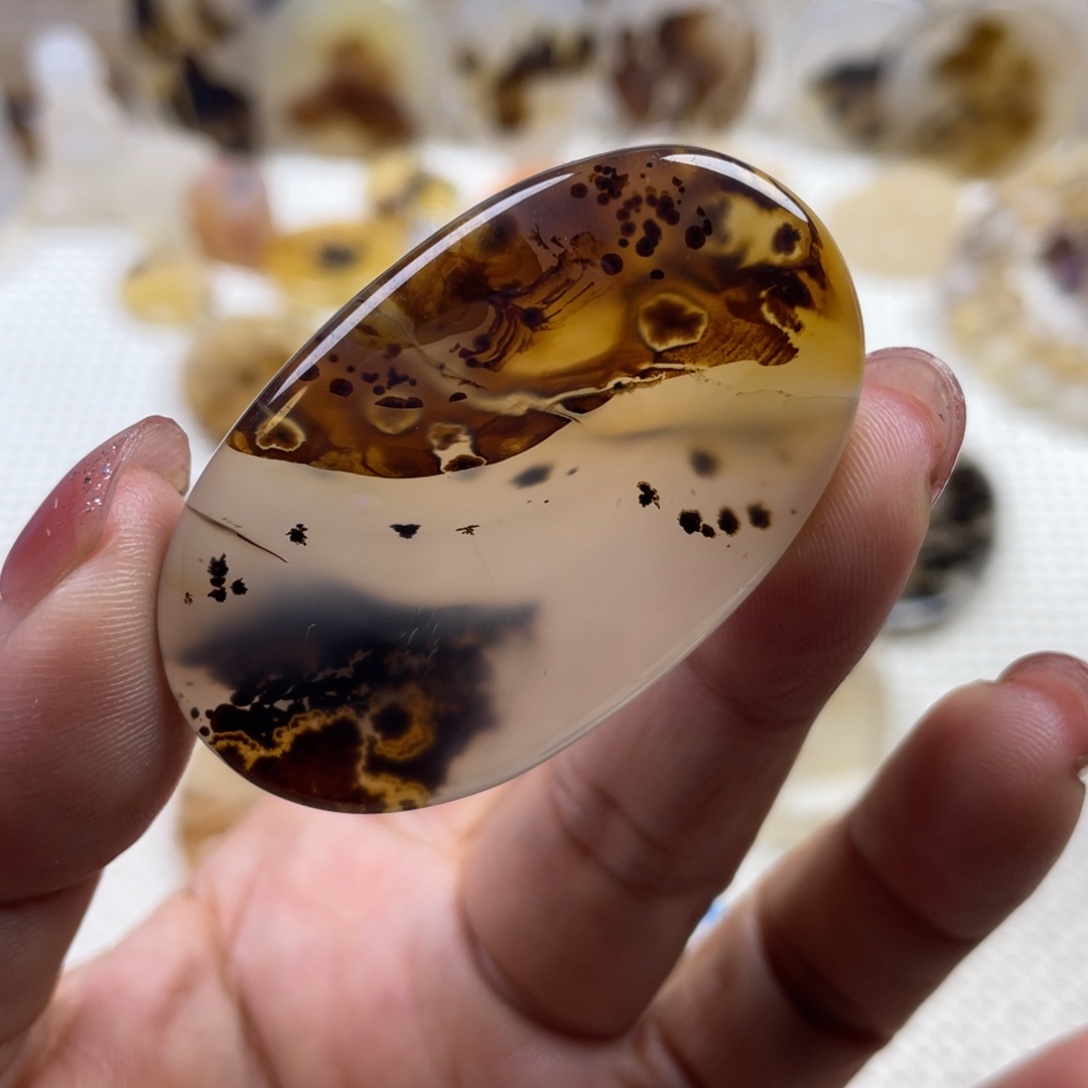 玛瑙/玉髓未镶嵌颈饰