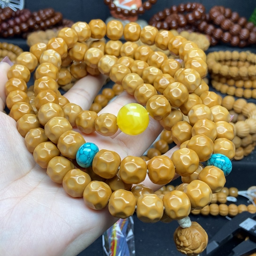 猴头核桃吊坠?奶酪脖挂