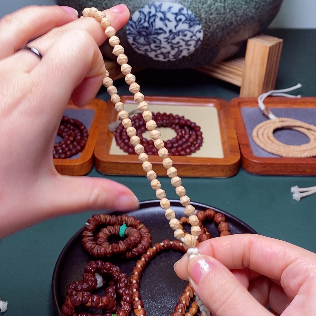 柏香籽/百香籽吊坠75