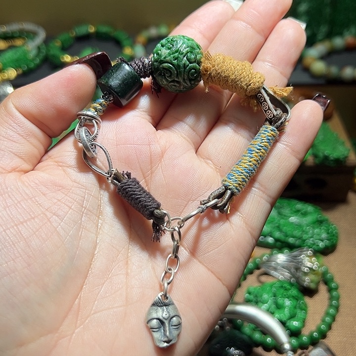 翡翠手串银S925镶嵌翡翠手串