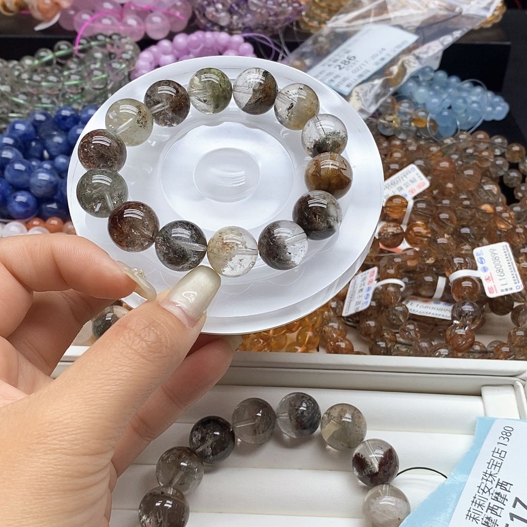 水晶手串未镶嵌2578899000