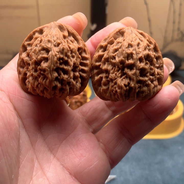 文玩核桃吊坠南疆石