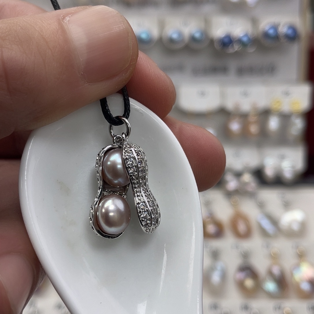 淡水珍珠颈饰未镶嵌