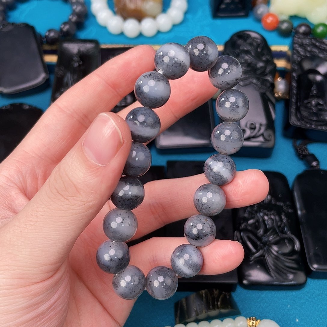 和田玉和田玉未镶嵌