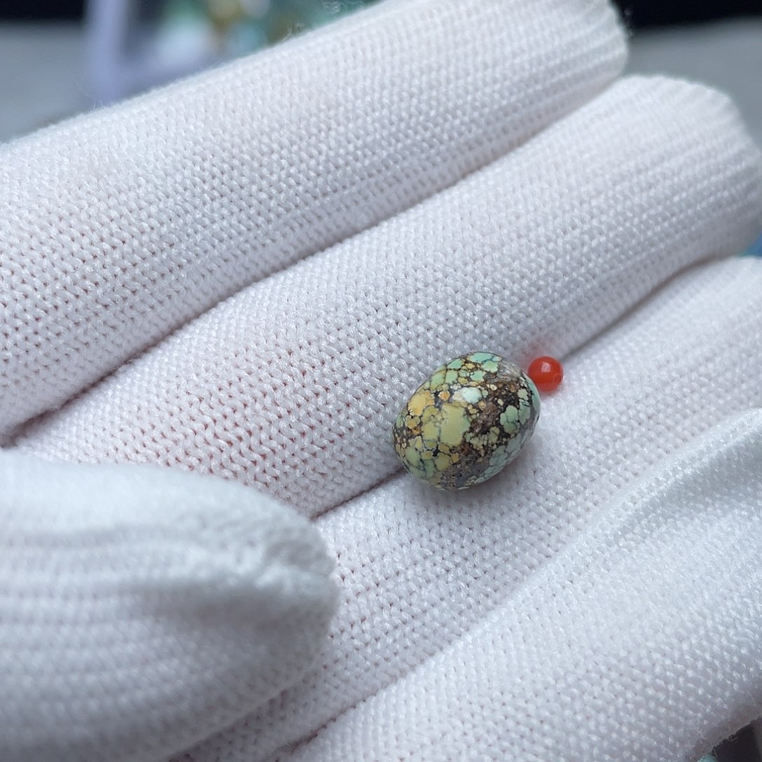 南红玛瑙未镶嵌珠宝奇石