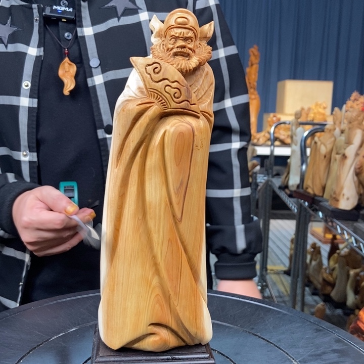 柏木（崖柏）随型摆件