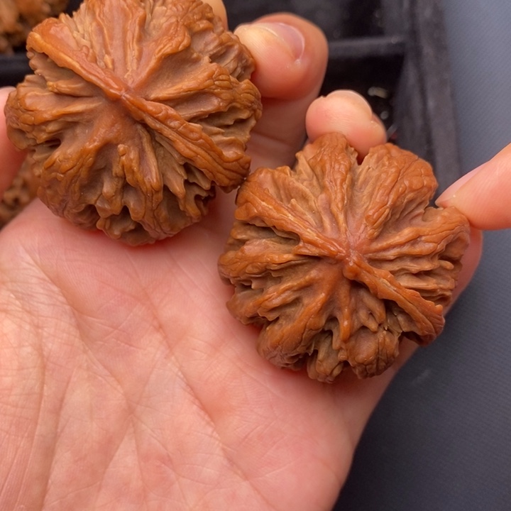 文玩核桃吊坠文玩