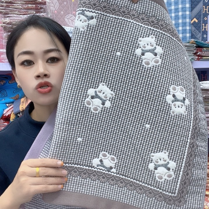 棉咖色小熊出没好