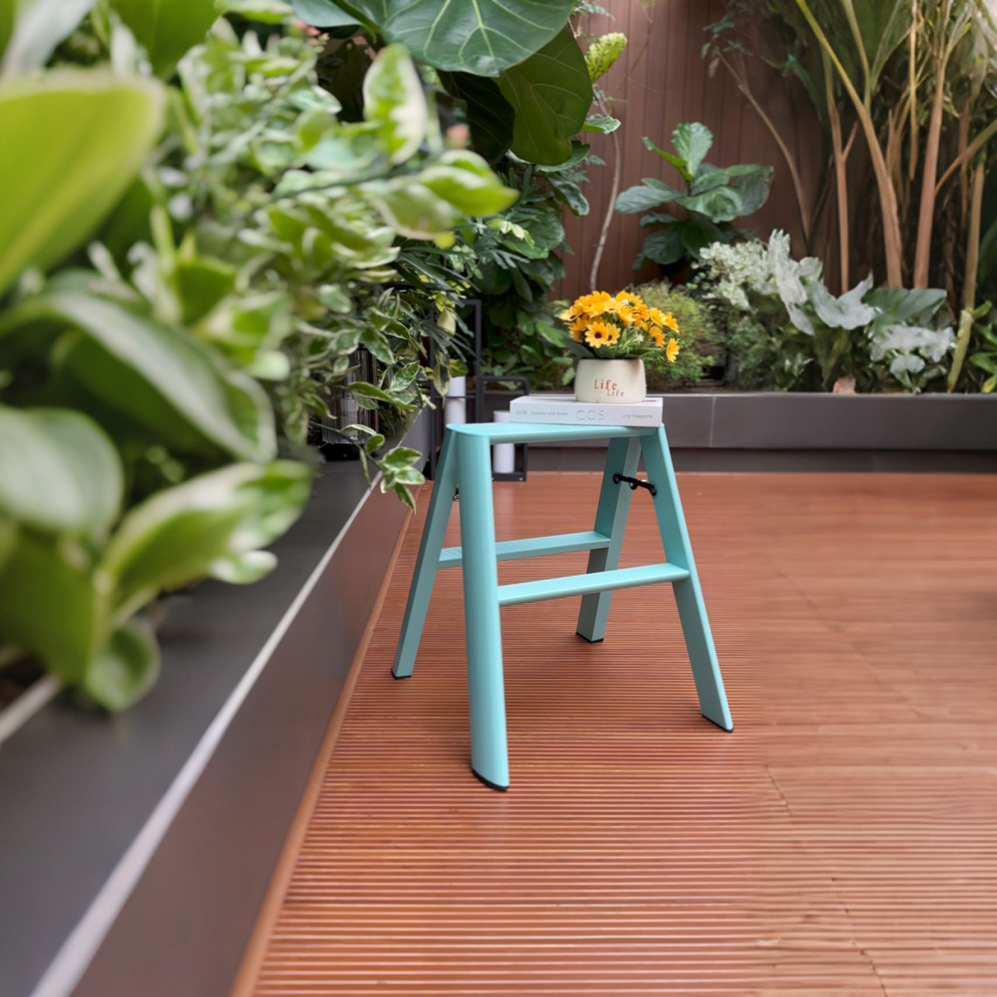 高登蝴蝶蓝铝梯家用二级梯 铝合金折叠梯加粗加厚多功能室内好看