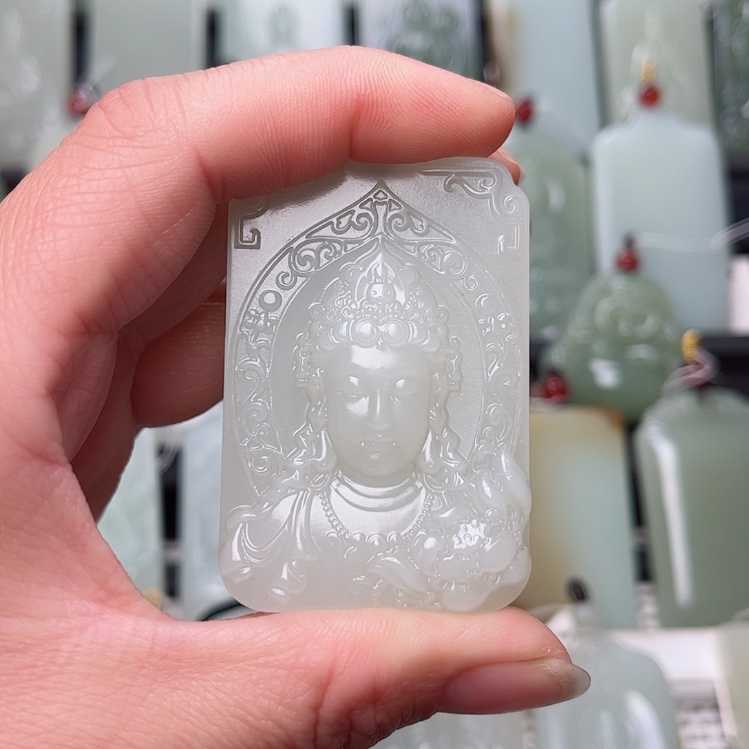 和田玉挂件未镶嵌美*哒