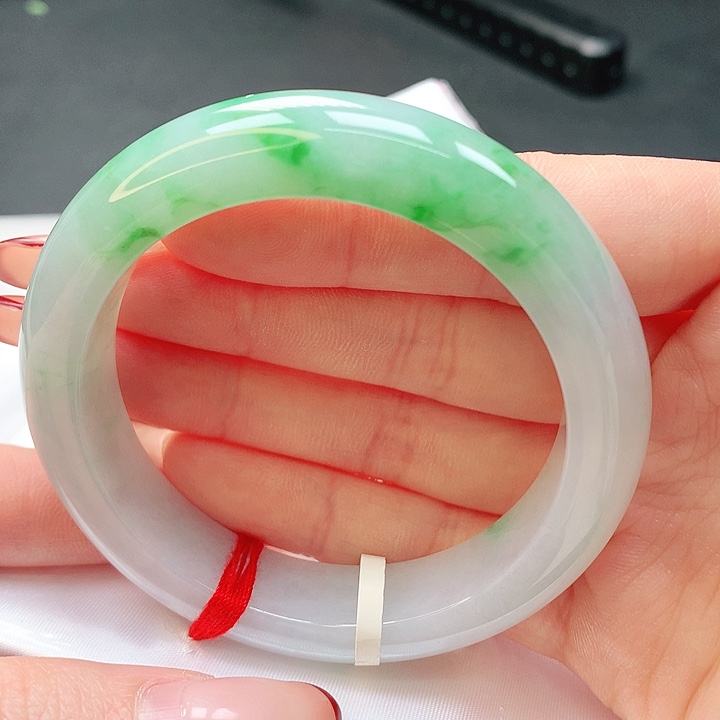 翡翠手镯未镶嵌53正圈