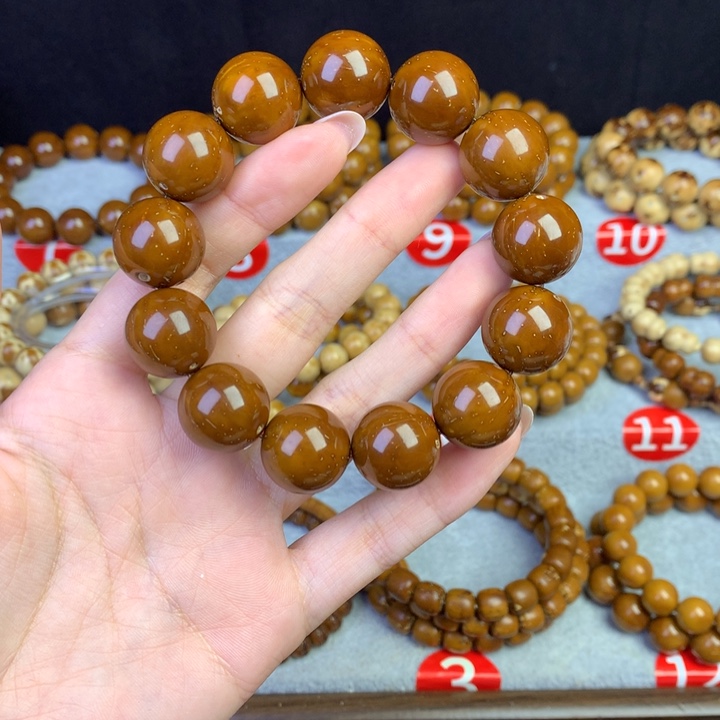 朝***哥手串紫金鼠18光珠