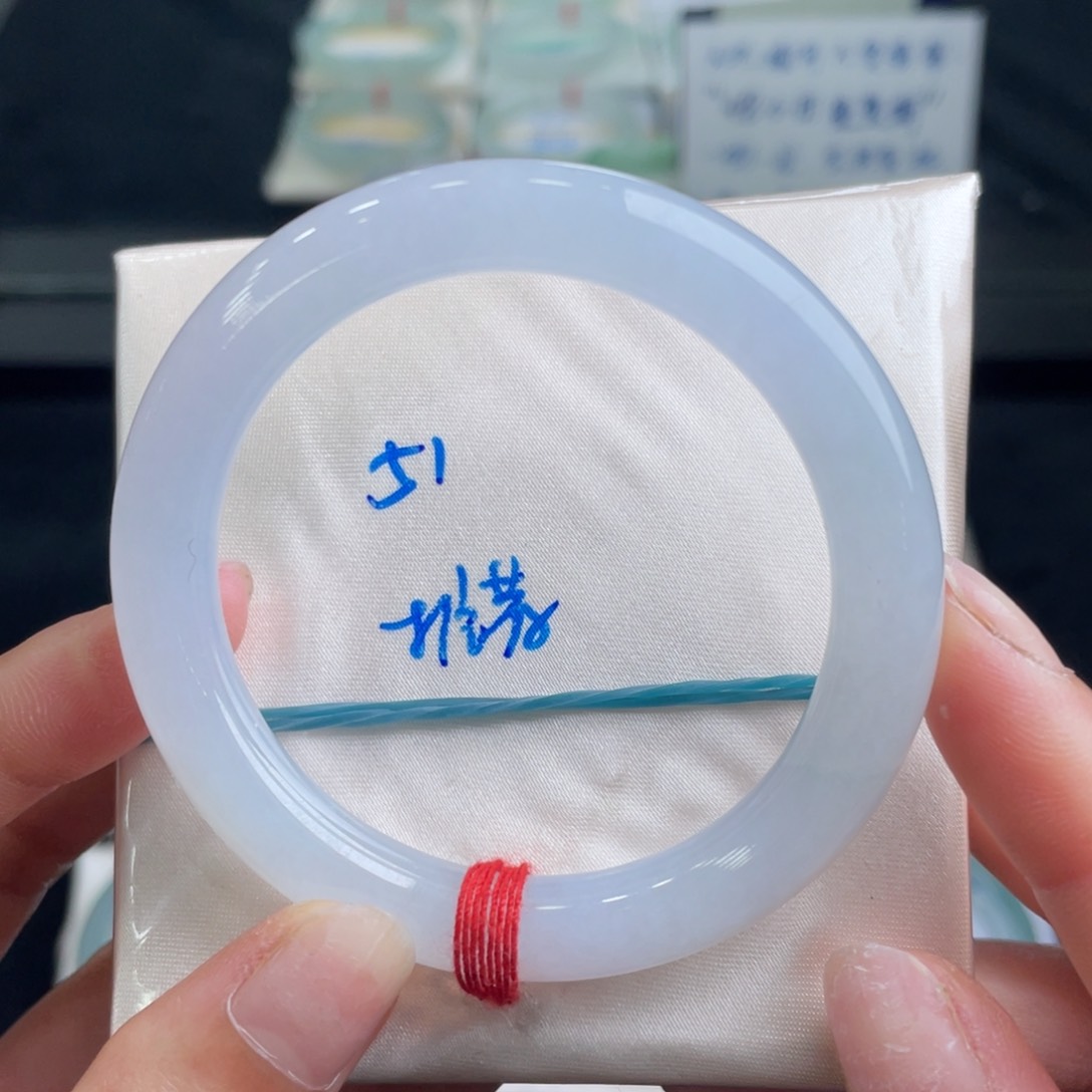 翡翠手镯未镶嵌（开播大漏）