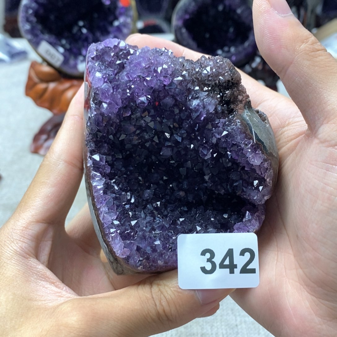 大型摆件（非配饰）未镶嵌水晶