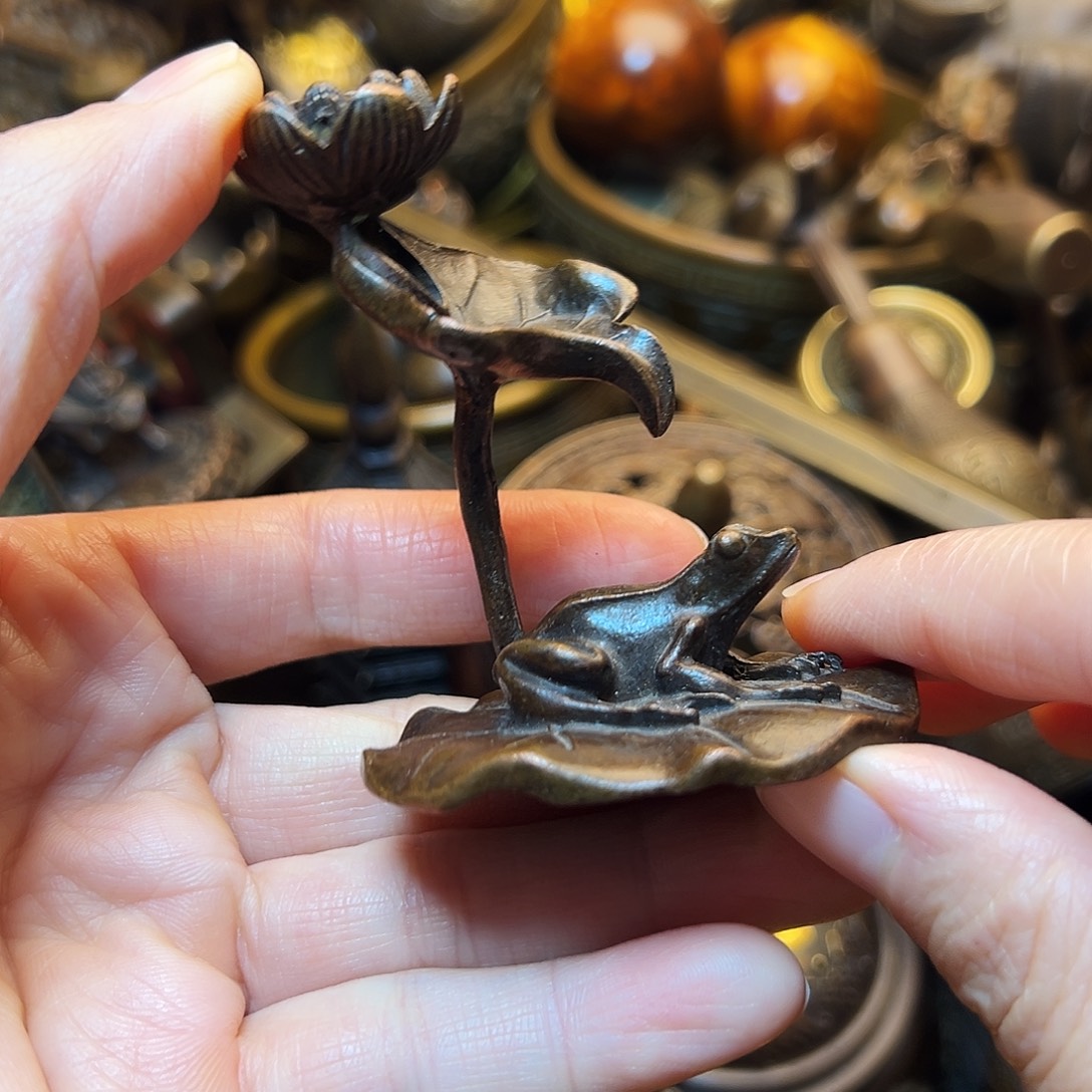 精美铜器工艺品等