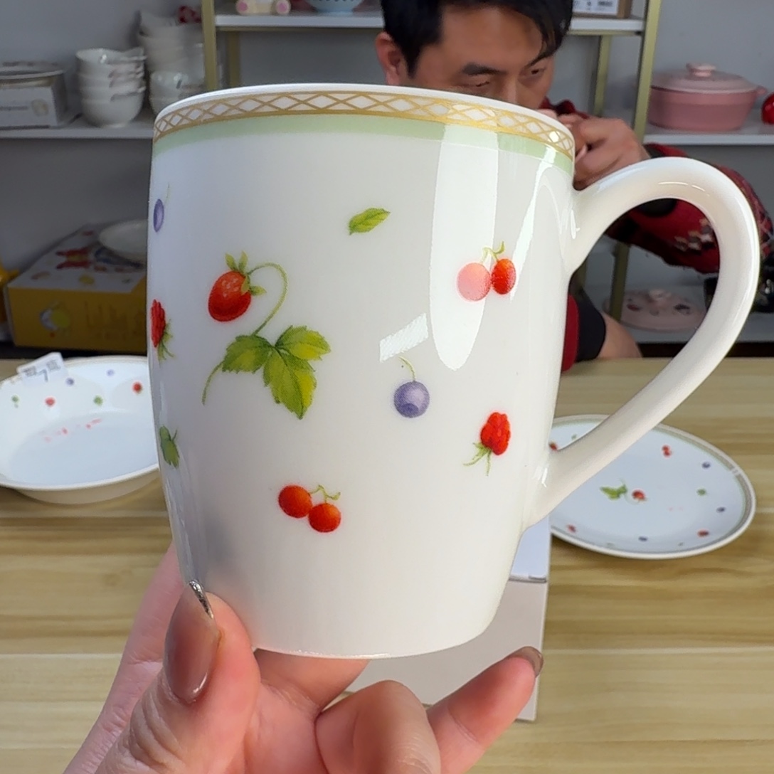 瓷片这个世界都是微瑕