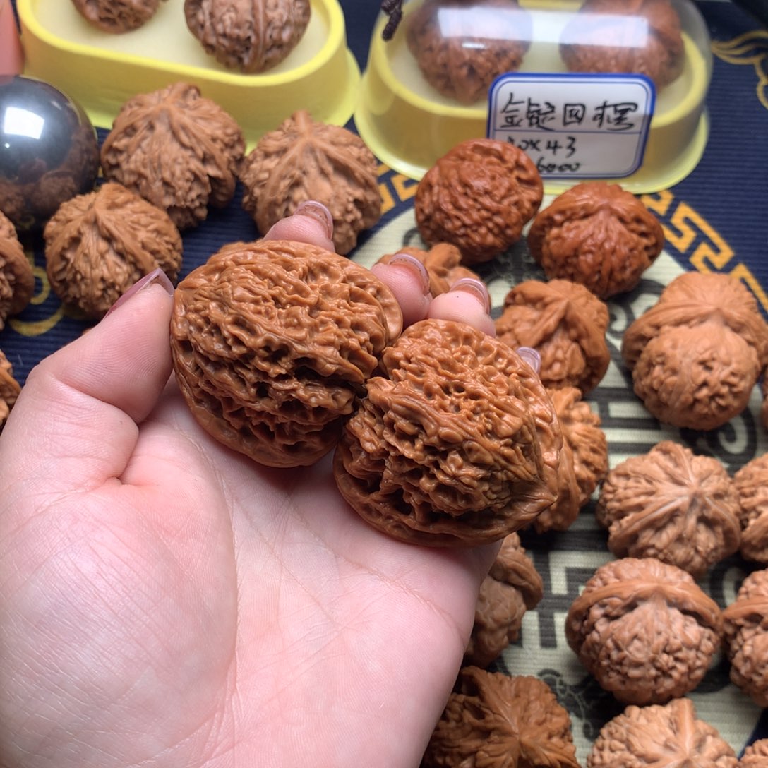 文玩核桃吊坠玖**?炮弹南疆