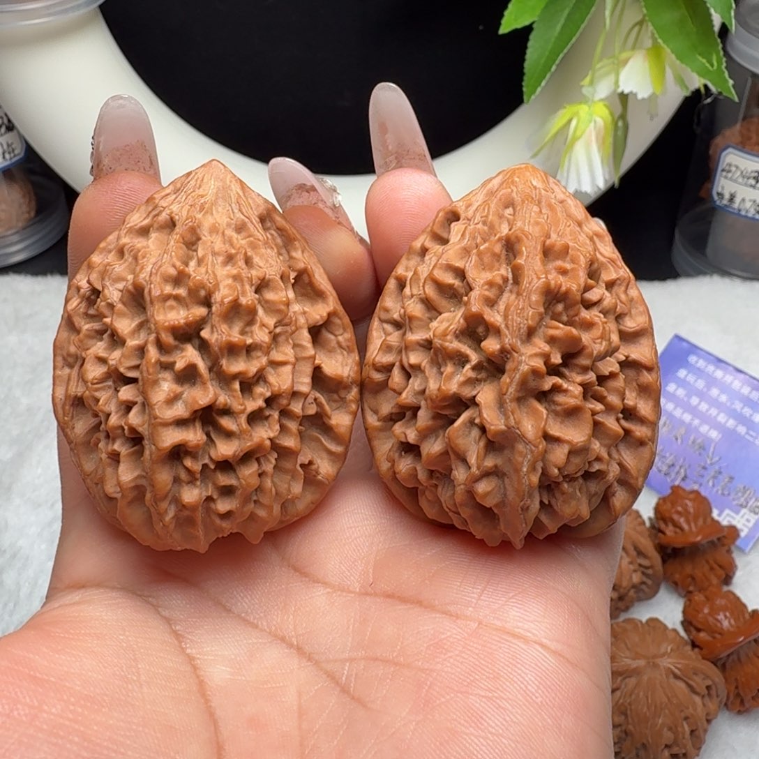 把件文玩核桃招财鼠43边肚同尺