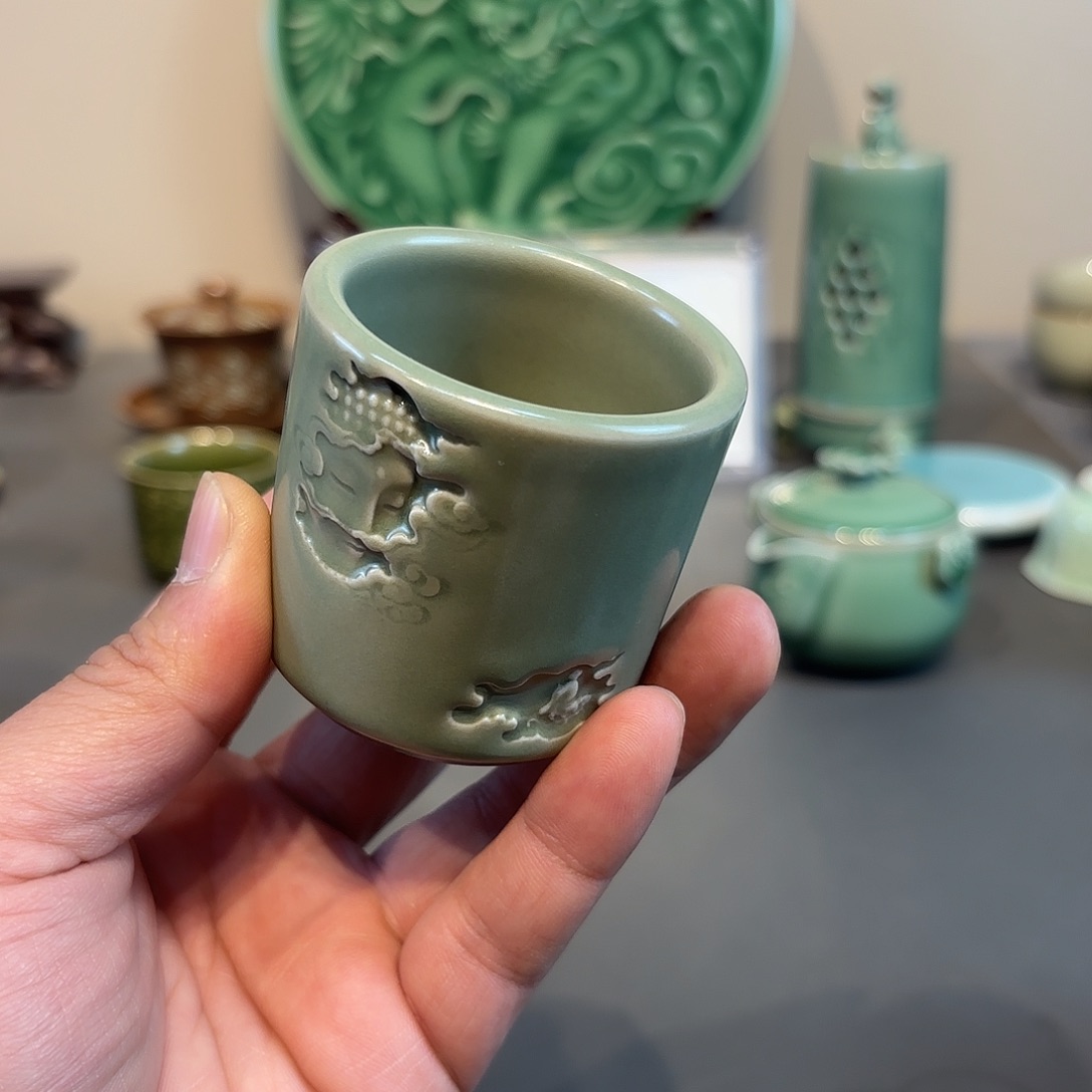 瓷片龙泉青瓷福利青瓷