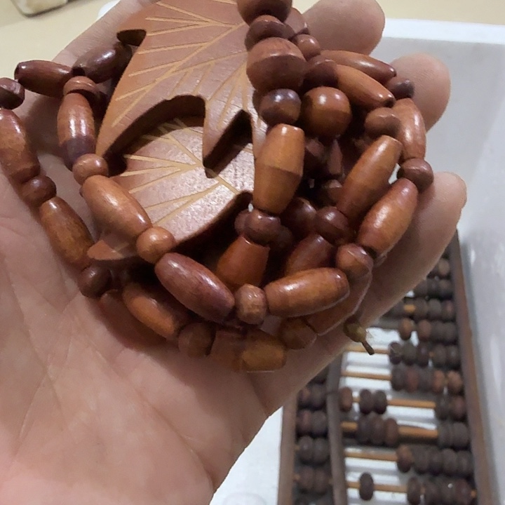归***尘扇子吃哥哥哥哥哥哥哥哥哥哥