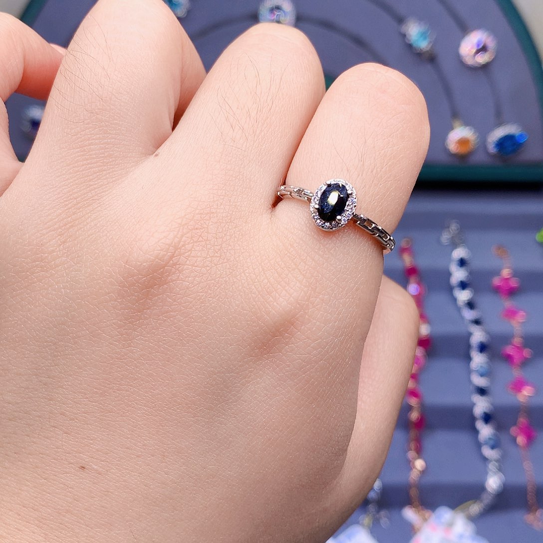 蓝宝石戒指银S925镶嵌