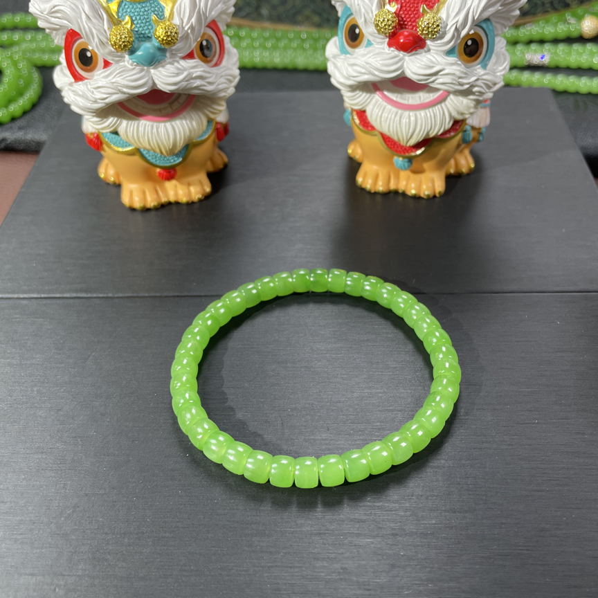 和田玉碧玉苹果绿直切手串俄料乌兰海乌德高色老型珠项链镯6.3mm