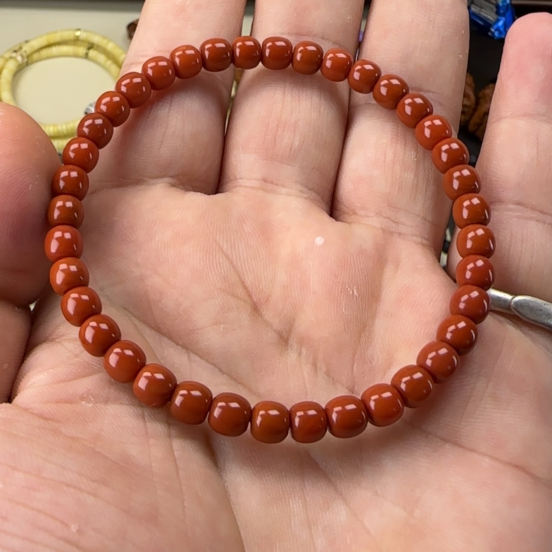 南红玛瑙未镶嵌手链