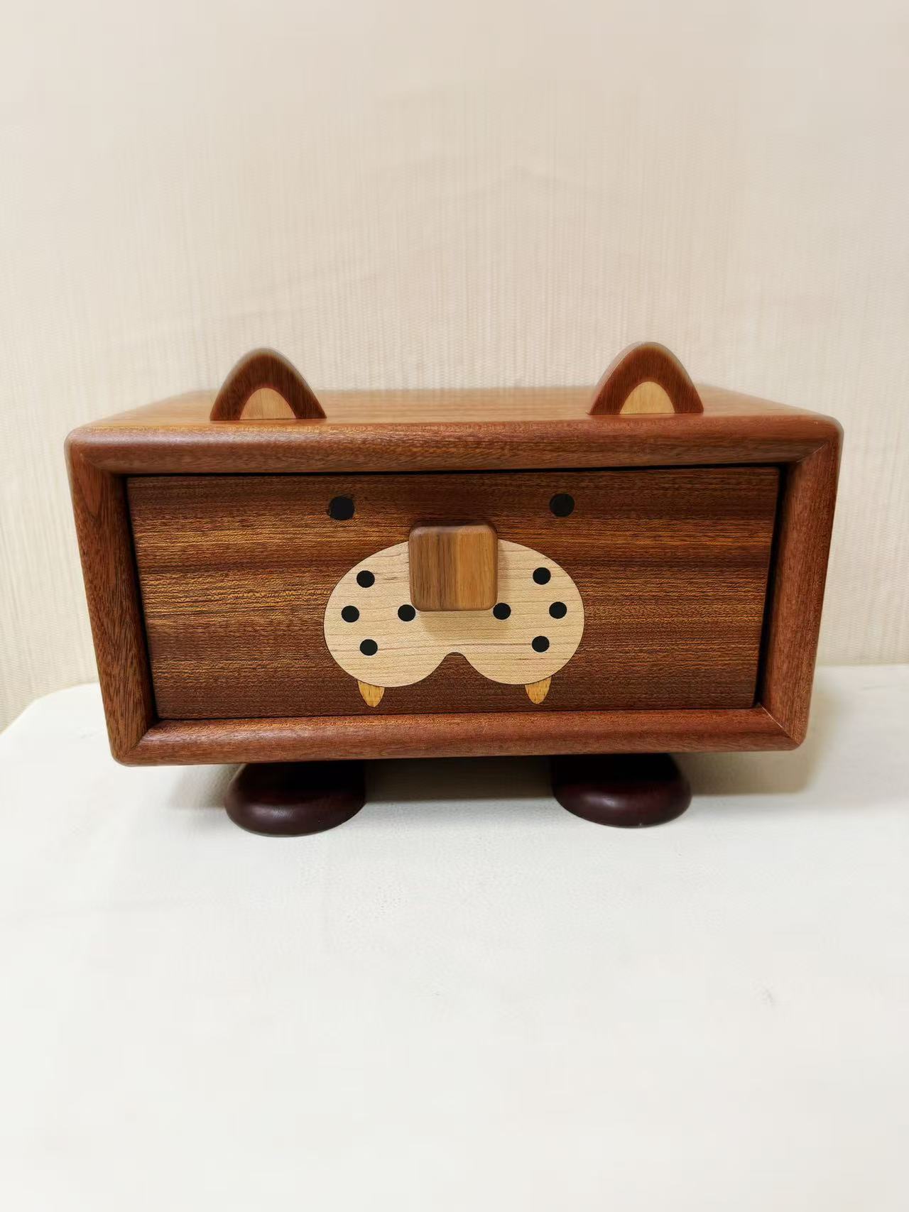 乌檀木小海狮收纳柜可爱动物玄关钥匙口罩遥控器收纳新年礼物