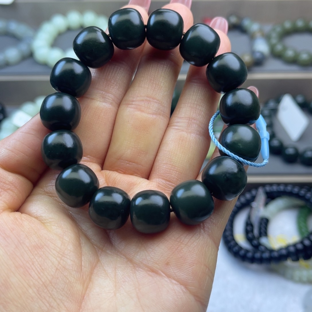 和田玉手链未镶嵌