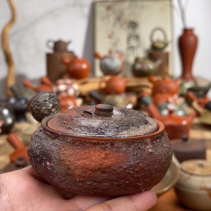 虎*常滑秀山手作茶壶