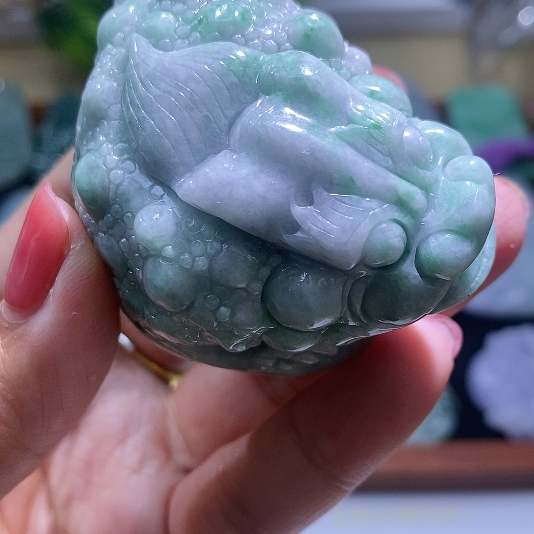 【闪购商品】翡翠未镶嵌颈饰金蟾