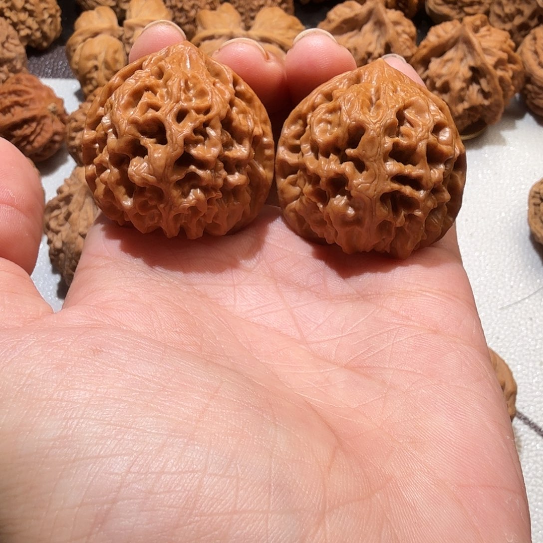 文玩核桃吊坠太行