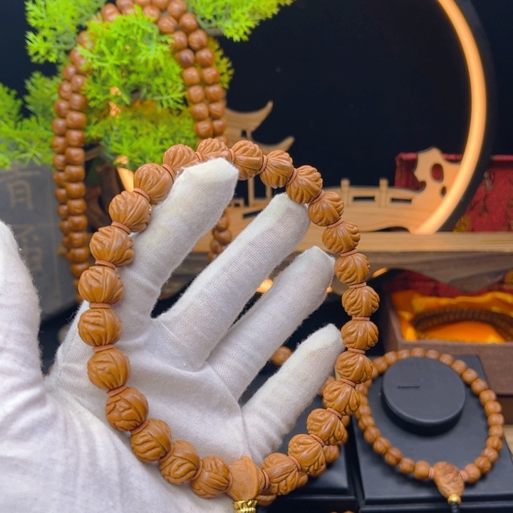 桃核吊坠野生桃核小尺寸大手持