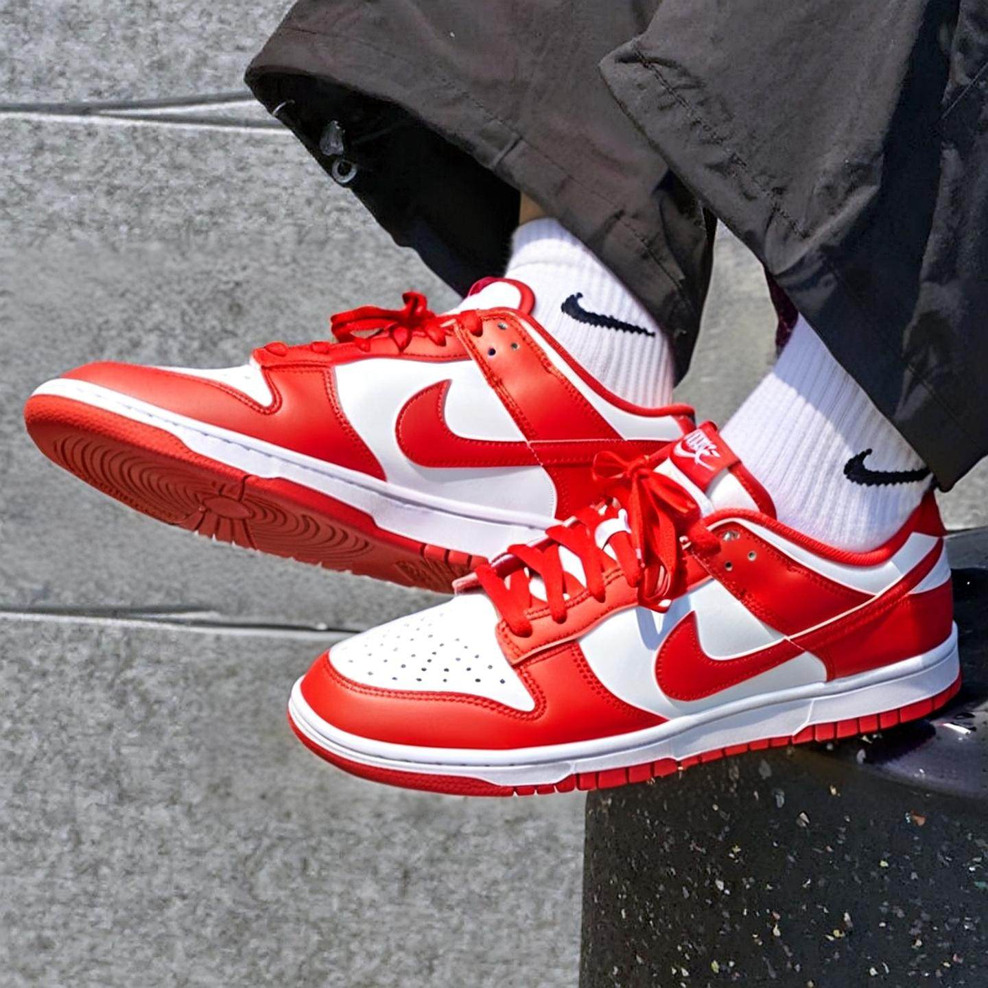 宝宸Nike 耐克 Dunk Low Retro 红白色低帮运动板鞋HF5441-104