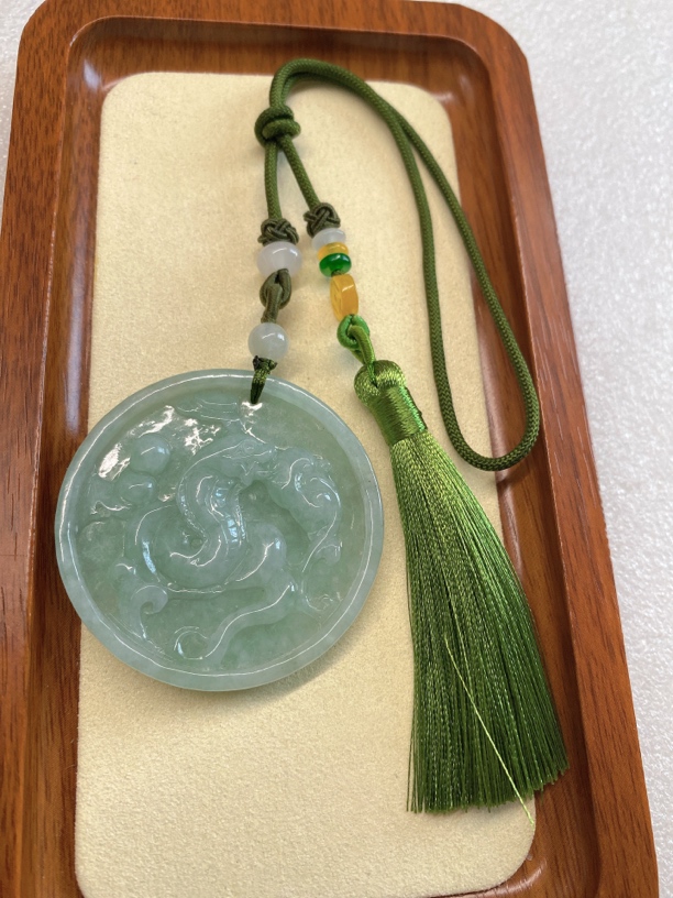 翡翠蛇牌车挂，设计款