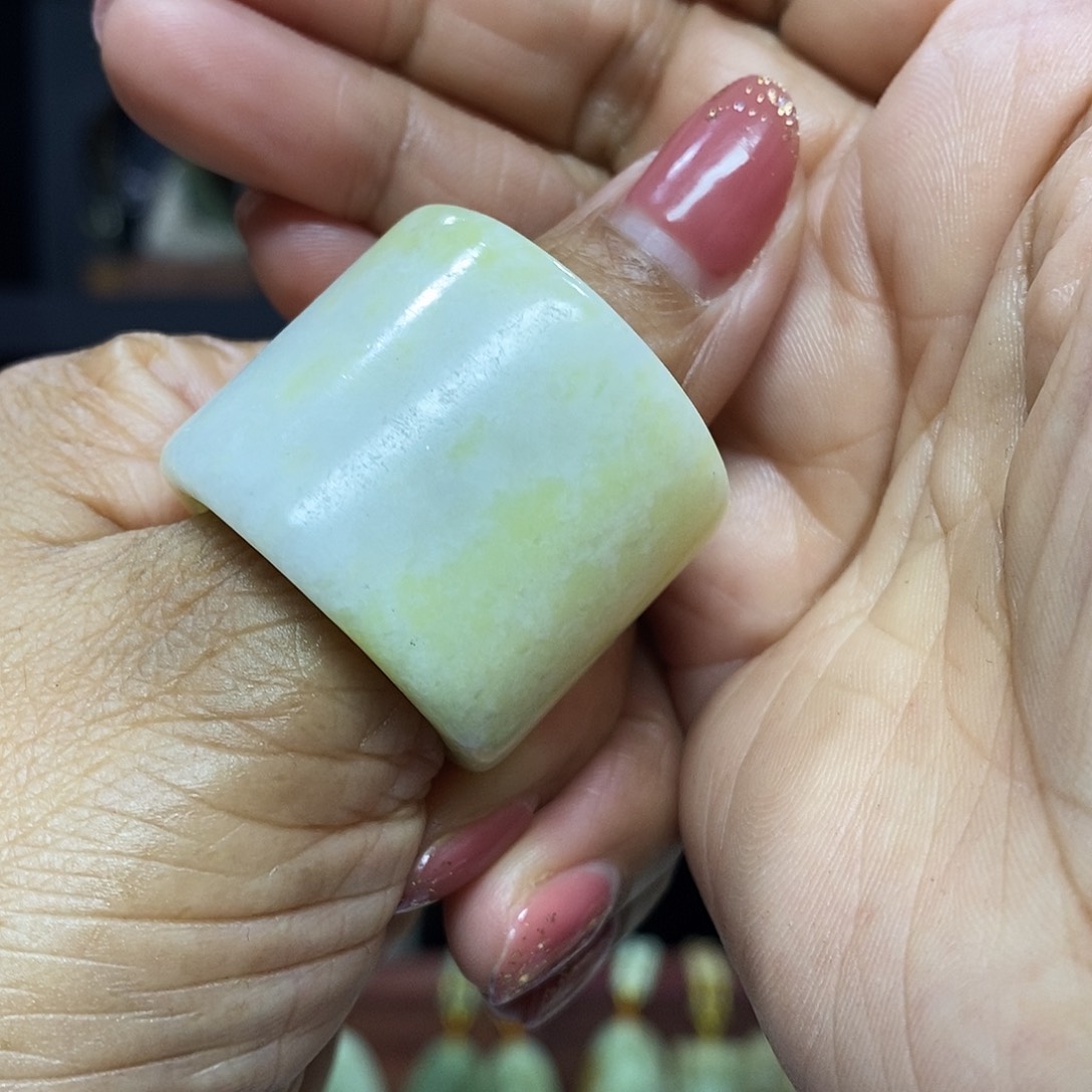 岫玉挂件吊坠未镶嵌