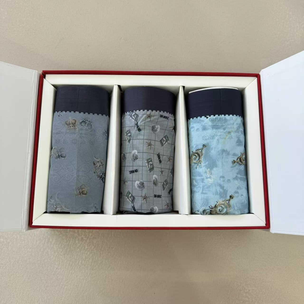 8026 【3条混色】无痕冰丝男士内裤