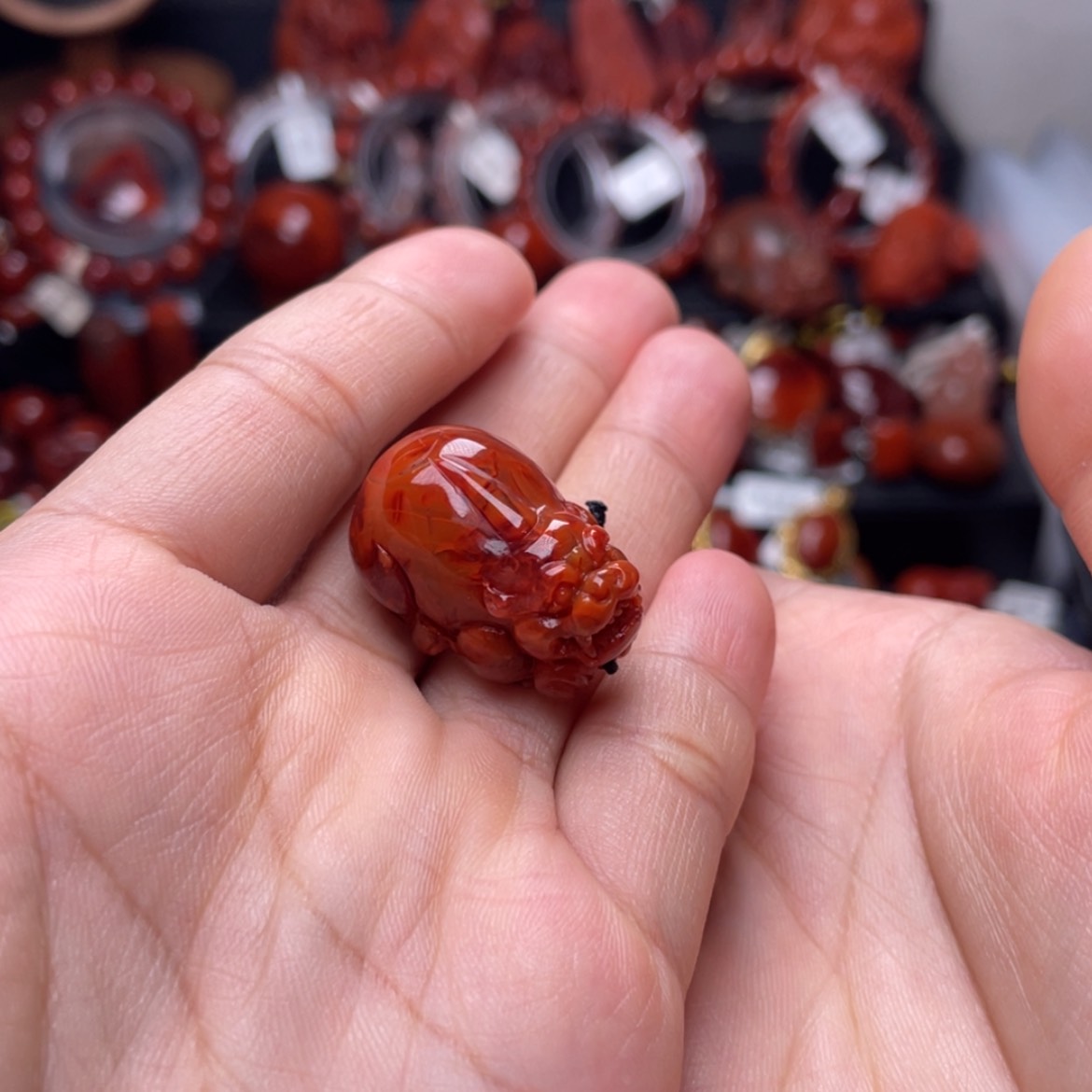 【闪购商品】未镶嵌火焰纹貔貅南红玛瑙