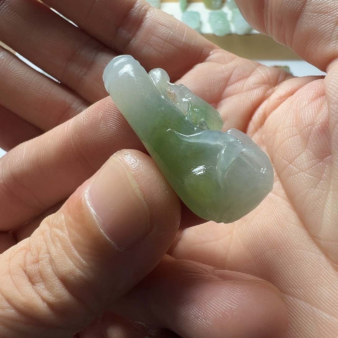 定制翡翠未镶嵌竹节