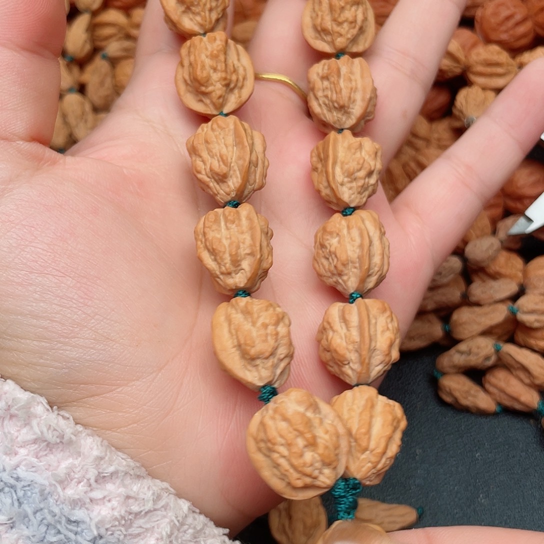 亳***）文玩核桃吊坠小蛤蟆